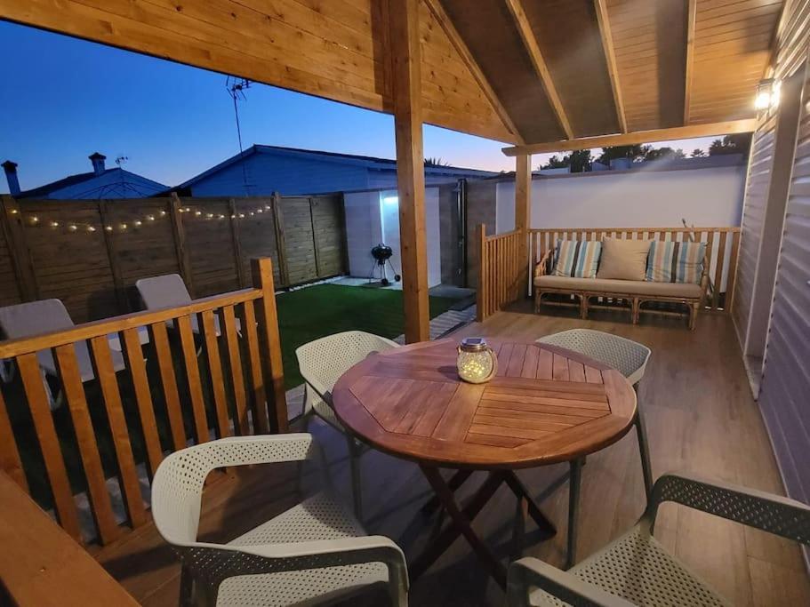 Casa Nordica Cerca Del Mar Villa El Palmar  Kültér fotó
